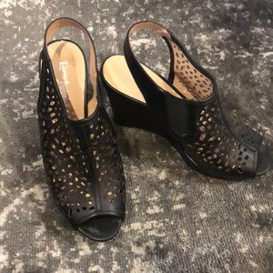 Limelight Black Wedges - Size 9